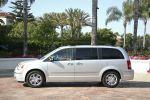 Chrysler Grand Voyager Gama Grand Voyager Limited Monovolumen Gris plata metalizado Exterior Frontal-Lateral 5 puertas