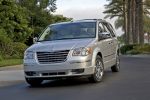Chrysler Grand Voyager Gama Grand Voyager Limited Monovolumen Gris plata metalizado Exterior Frontal-Lateral 5 puertas