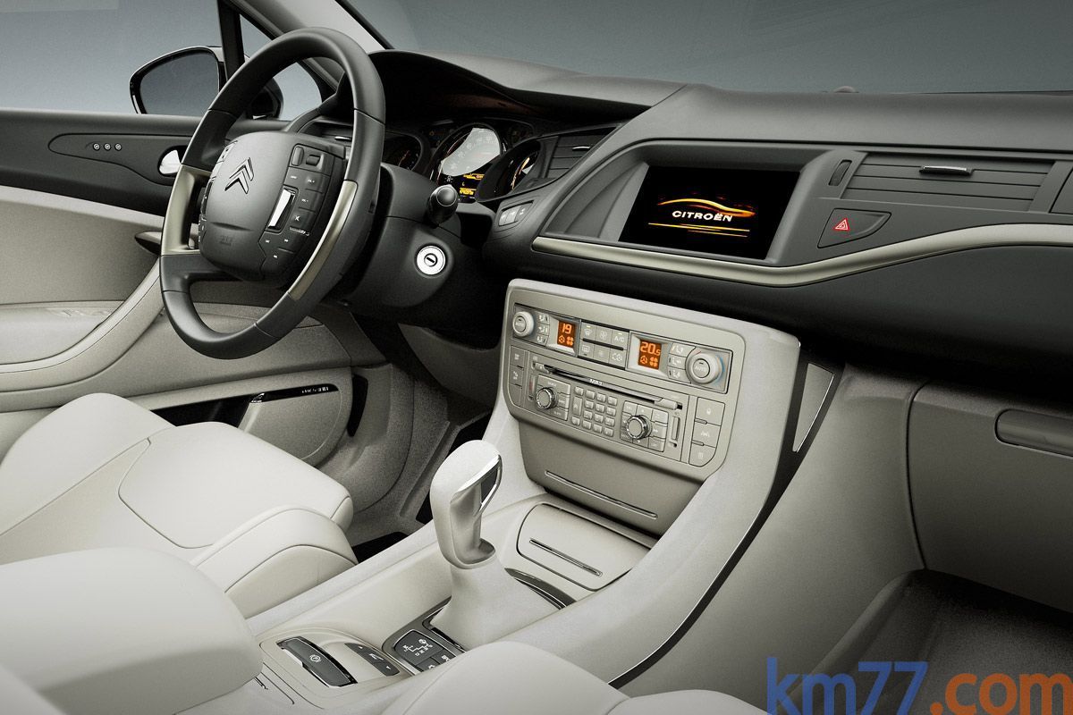 Citro&euml;n C5 Gama C5 Tourer Exclusive Turismo familiar Interior Salpicadero 5 puertas
