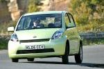 Daihatsu Sirion Gama Sirion Turismo Yellow Green Mica metallic Exterior Frontal-Lateral 5 puertas