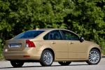 Volvo S40 2.0D 136 CV Gama S40 Turismo Terra Bronce Metalizado Exterior Posterior-Lateral 4 puertas
