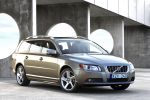 Volvo V70 T6 AWD 286 CV Summum Turismo familiar Terra Bronce Metalizado Exterior Lateral-Frontal 5 puertas