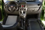 Fiat Fiorino Qubo Veh&iacute;culo comercial Verde Park Metal Interior Salpicadero 5 puertas