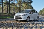 Ford Fiesta Gama Fiesta Turismo Blanco Exterior Lateral-Frontal 3 puertas