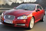 Jaguar XF Gama XF Gama XF Turismo Radiance Exterior Frontal-Lateral 4 puertas