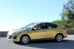 Mazda Mazda3 Gama Mazda3 SportSed&aacute;n Luxury Turismo Olympic Gold Metallic Exterior Lateral 4 puertas
