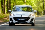 Mazda Mazda3 2.0 DISI 151 CV i-Stop Luxury Turismo Arctic White Solid Exterior Frontal 5 puertas