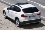 BMW X1 xDrive23d Gama X1 Todo terreno Alpinweiss Exterior Cenital-Posterior-Lateral 5 puertas
