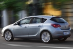 Opel Astra 1.7 CDTI 110 CV Gama Astra Turismo Plata Mineral Exterior Lateral-Posterior 5 puertas