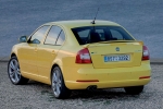 Skoda Octavia RS 2.0 TSI 200 CV RS Turismo Amarillo Sprint Exterior Lateral-Posterior 5 puertas