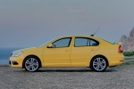 Skoda Octavia RS 2.0 TSI 200 CV RS Turismo Amarillo Sprint Exterior Lateral 5 puertas