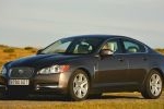 Jaguar XF 3.0 V6 Premium Luxury Turismo Pearl Grey Exterior Frontal-Lateral 4 puertas