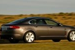 Jaguar XF 3.0 V6 Premium Luxury Turismo Pearl Grey Exterior Lateral-Posterior 4 puertas