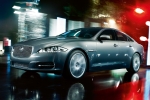 Jaguar XJ Gama XJ Gama XJ Turismo Lunar grey Exterior Lateral-Frontal 4 puertas
