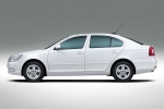 Skoda Octavia 1.6 TDI DPF 105 CV GreenLine GreenLine Turismo Blanco Candy Exterior Lateral 5 puertas