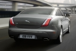 Jaguar XJ Gama XJ Gama XJ Turismo Lunar grey Exterior Posterior-Lateral 4 puertas