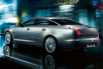 Jaguar XJ Gama XJ Gama XJ Turismo Lunar grey Exterior Posterior-Lateral 4 puertas