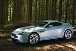 Aston Martin Vantage V12 6.0 517 CV Gama V12 Vantage Coup&eacute; Mako Blue Exterior Frontal-Lateral 2 puertas
