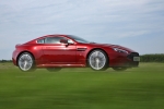 Aston Martin Vantage V12 6.0 517 CV Gama V12 Vantage Coup&eacute; Magma Red Exterior Lateral 2 puertas