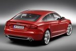 Audi A5 Sportback 2.0 TFSI 180 CV S line Turismo Rojo Misano Efecto Perla Exterior Posterior-Lateral 5 puertas