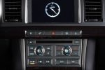 Jaguar XF 3.0 V6 Di&eacute;sel S Portfolio Turismo Interior Consola Central 4 puertas