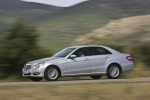 Mercedes-Benz Clase E E 220 CDI BlueEFFICIENCY Aut. ELEGANCE Turismo Plata Iridio Exterior Lateral-Frontal 4 puertas