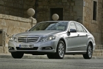 Mercedes-Benz Clase E E 220 CDI BlueEFFICIENCY Aut. ELEGANCE Turismo Plata Iridio Exterior Frontal-Lateral 4 puertas