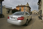 Mercedes-Benz Clase E E 220 CDI BlueEFFICIENCY Aut. ELEGANCE Turismo Plata Iridio Exterior Posterior-Lateral 4 puertas