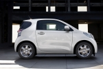 Toyota iQ 1.0 VVT-i MultiDrive 68 CV iQ2 Turismo Blanco Perlado Exterior Lateral 3 puertas