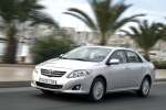 Toyota Corolla 1.4 D-4D 90 CV Active Turismo Plata metal Exterior Frontal-Lateral 4 puertas
