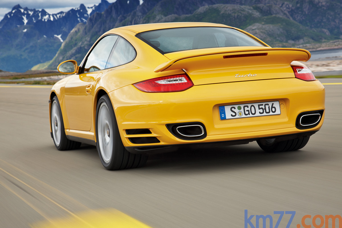 Porsche 911 Turbo Coup&eacute; Turbo Coup&eacute; Amarillo Speed Exterior Posterior-Lateral 2 puertas