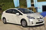 Toyota Prius 1.8 HSD 136 CV (2009) Executive Pack EcoSolar (2009) Turismo Exterior Lateral-Frontal 5 puertas