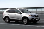 KIA Sorento 2.2 CRDi 4x4 Aut. Emotion Todo terreno Bright Silver Metallic Exterior Lateral-Frontal 5 puertas
