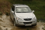 SsangYong Kyron 200Xdi Gama Kyron Todo terreno Fine Silver Exterior Frontal 5 puertas