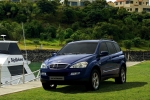 SsangYong Kyron 270Xdi Gama Kyron Todo terreno Lucky Blue Exterior Frontal-Lateral 5 puertas