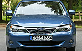 Subaru Impreza 2.0R 150CV Limited Plus Turismo Newport Blue Pearl Exterior Frontal 5 puertas