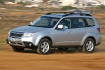 Subaru Forester 2.0 XS 150 CV Gama Forester Todo terreno Spark Silver Metallic Exterior Frontal-Lateral 5 puertas