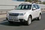 Subaru Forester 2.0 XS 150 CV Gama Forester Todo terreno Satin White Pearl Exterior Frontal-Lateral 5 puertas