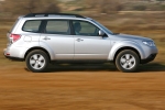 Subaru Forester 2.0 XS 150 CV Gama Forester Todo terreno Spark Silver Metallic Exterior Lateral 5 puertas