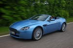 Aston Martin Vantage V8 426 CV Gama V8 Vantage Roadster Descapotable Glacial Blue Exterior Lateral-Frontal 2 puertas