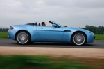 Aston Martin Vantage V8 426 CV Gama V8 Vantage Roadster Descapotable Glacial Blue Exterior Lateral 2 puertas