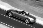 Mazda MX-5 2.0 Roadster Coup&eacute; Aut. Sportive Descapotable Galaxy Grey Mica Exterior Lateral-Cenital 2 puertas