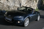 Mazda MX-5 2.0 Roadster Coup&eacute; Aut. Sportive Descapotable Galaxy Grey Mica Exterior Frontal-Lateral 2 puertas