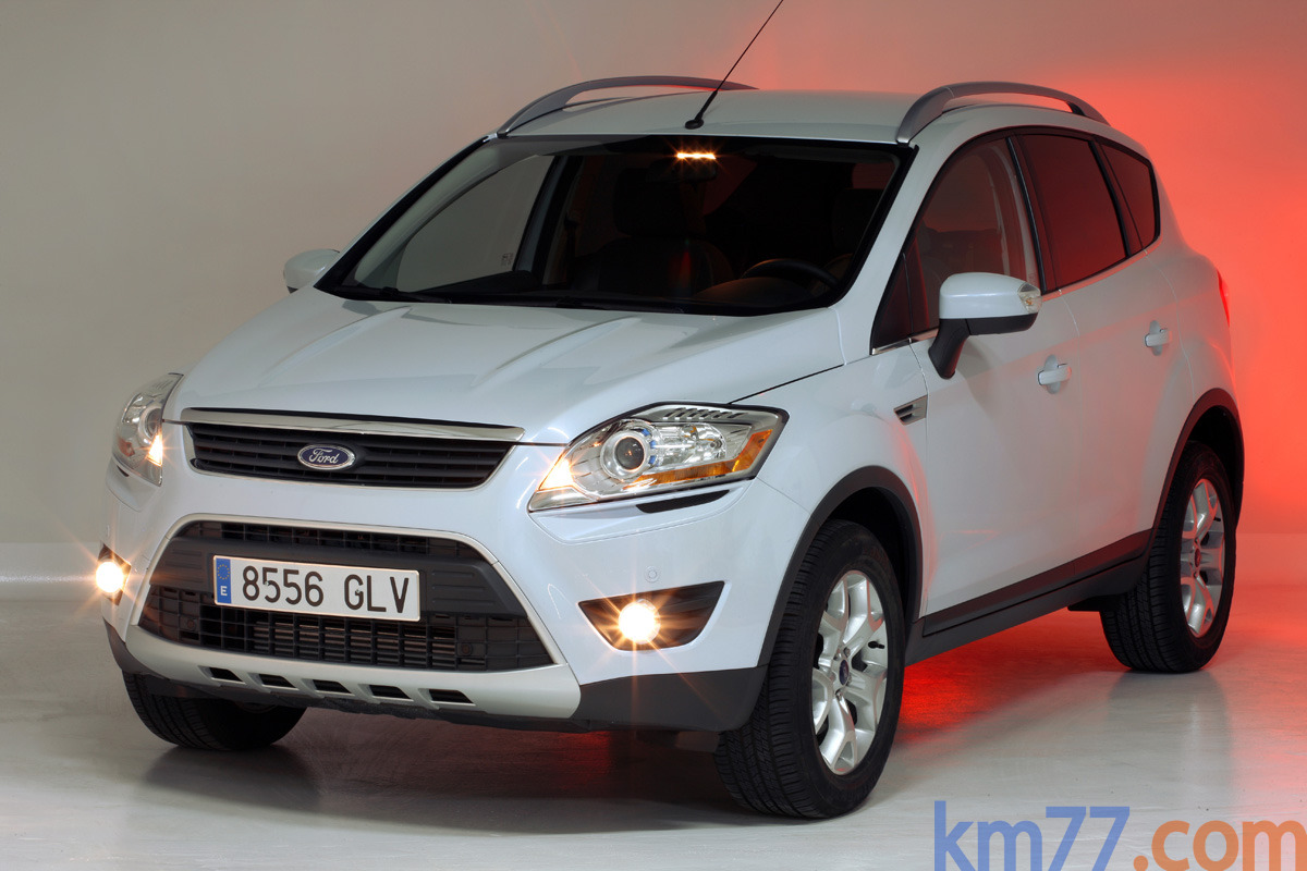 Ford kuga 2wd in snow #2