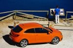 SEAT Ibiza SportCoup&eacute; 1.9 TDI 105 CV Sport Turismo Naranja Lumina Exterior Cenital-Lateral 3 puertas