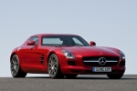 Mercedes-Benz SLS AMG Gama SLS AMG Gama SLS AMG Coup&eacute; AMG Le Mans Red Metallic Exterior Frontal-Lateral 2 puertas