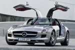 Mercedes-Benz SLS AMG Gama SLS AMG Gama SLS AMG Coup&eacute; AMG Alubeam Silver Exterior Frontal-Lateral 2 puertas