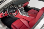 Mercedes-Benz SLS AMG Gama SLS AMG Gama SLS AMG Coup&eacute; Interior Salpicadero 2 puertas