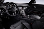 Mercedes-Benz SLS AMG Gama SLS AMG Gama SLS AMG Coup&eacute; Interior Salpicadero 2 puertas