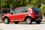 Dacia Sandero Stepway 1.5 dCi 70 CV Stepway Turismo Exterior Lateral-Frontal 5 puertas